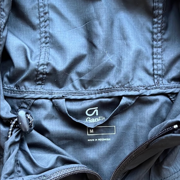 Gap (GapFit) Anorak Jacket - Picture 2 of 5